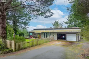 94268 6th St, Gold Beach, OR 97444 - Photo 37