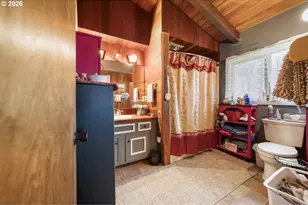 94268 6th St, Gold Beach, OR 97444 - Photo 21