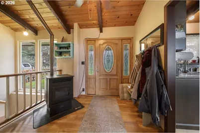 94268 6th St, Gold Beach, OR 97444 - Photo 9