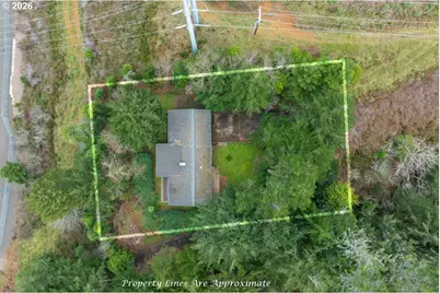 94268 6th St, Gold Beach, OR 97444 - Photo 3