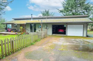 94268 6th St, Gold Beach, OR 97444 - Photo 41