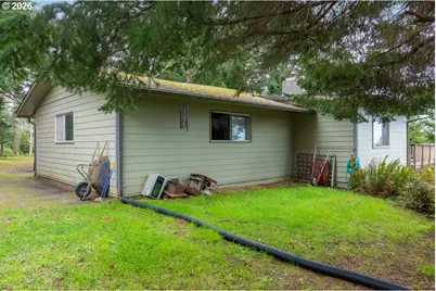 94268 6th St, Gold Beach, OR 97444 - Photo 39