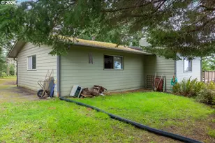 94268 6th St, Gold Beach, OR 97444 - Photo 39