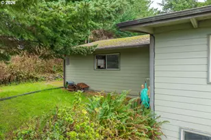 94268 6th St, Gold Beach, OR 97444 - Photo 41
