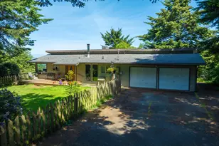 94268 6th St, Gold Beach, OR 97444 - Photo 39