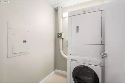 1920 S River Dr #202, Portland, OR 97201 - Photo 37