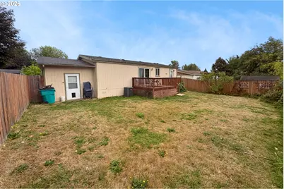 1118 W C Ave, La Center, WA 98629 - Photo 17
