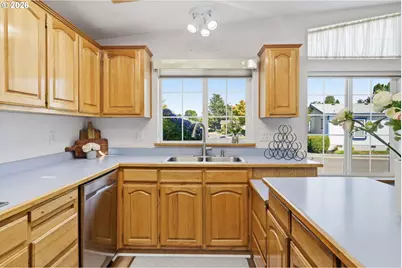 3355 N Delta Hwy #117, Eugene, OR 97408 - Photo 11