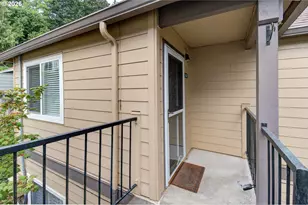 20915 Fawn Ct, West Linn, OR 97068 - Photo 1