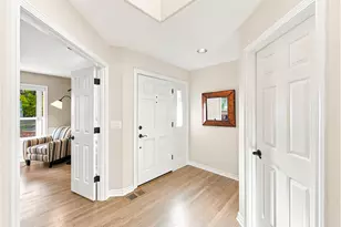 9535 SW Cherry Ln, Tualatin, OR 97062 - Photo 5
