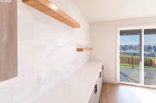 16009 Barlow Trl Ln, Oregon City, OR 97045 - Photo 9