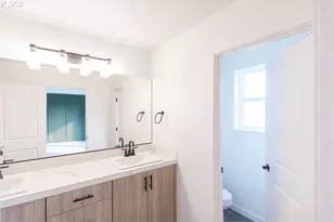 16009 Barlow Trl Ln, Oregon City, OR 97045 - Photo 15