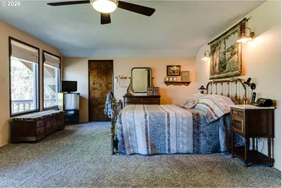 26408 Crow Rd, Eugene, OR 97402 - Photo 11