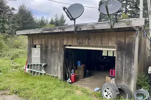 61772 Ross Inlet Rd, Coos Bay, OR 97420 - Photo 7