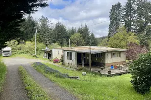 61772 Ross Inlet Rd, Coos Bay, OR 97420 - Photo 5