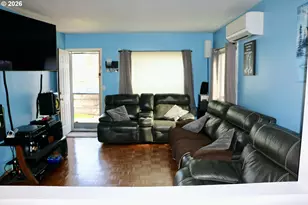 400 W 6th St, The Dalles, OR 97058 - Photo 5