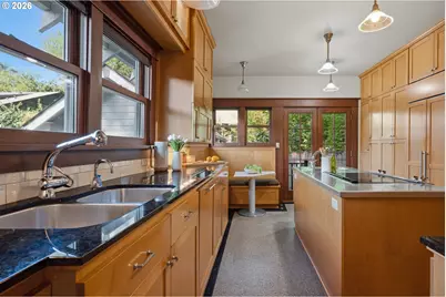 2747 NE 15th Ave, Portland, OR 97212 - Photo 15