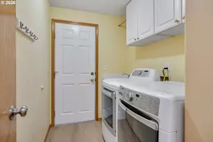 317 SE 9th Ave, Canby, OR 97013 - Photo 23