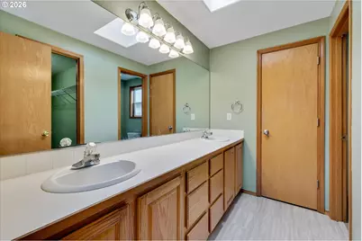 317 SE 9th Ave, Canby, OR 97013 - Photo 27