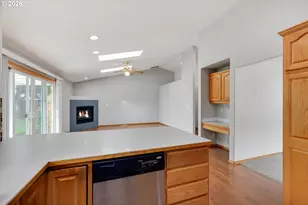 317 SE 9th Ave, Canby, OR 97013 - Photo 17