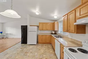 545 Queens Ave, Lakeside, OR 97449 - Photo 7