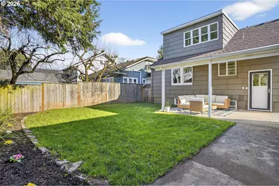 4313 NE Hazelfern Pl, Portland, OR 97213 - Photo 35