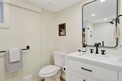 4313 NE Hazelfern Pl, Portland, OR 97213 - Photo 29