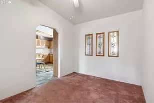 500 Elm St, Yoncalla, OR 97499 - Photo 33