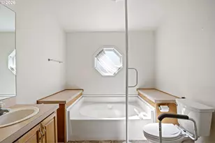 500 Elm St, Yoncalla, OR 97499 - Photo 31