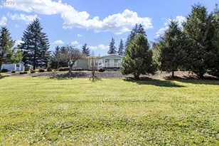 500 Elm St, Yoncalla, OR 97499 - Photo 9