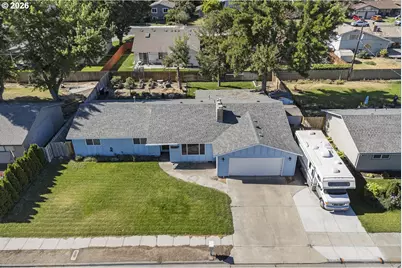 335 W McKenzie Ave, Hermiston, OR 97838 - Photo 3