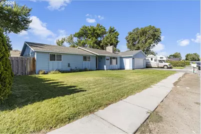 335 W McKenzie Ave, Hermiston, OR 97838 - Photo 35