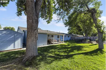335 W McKenzie Ave, Hermiston, OR 97838 - Photo 27