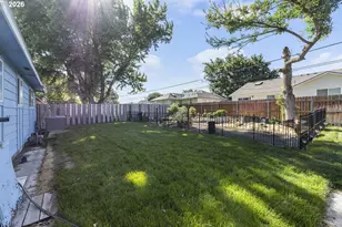335 W McKenzie Ave, Hermiston, OR 97838 - Photo 31
