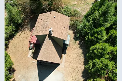 185 Ecklund St, Canyonville, OR 97417 - Photo 21