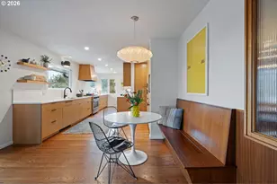 8110 SW Valley View Dr, Portland, OR 97225 - Photo 7