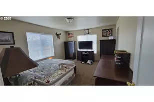 70724 Bear Creek Rd, Wallowa, OR 97885 - Photo 9