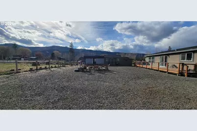 70724 Bear Creek Rd, Wallowa, OR 97885 - Photo 31