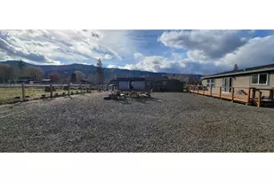 70724 Bear Creek Rd, Wallowa, OR 97885 - Photo 31