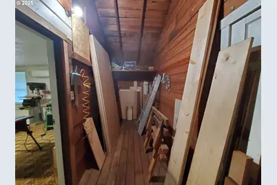 753 Albert Ave, Glendale, OR 97442 - Photo 47