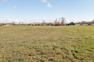 35308 Riverside Ln, Scappoose, OR 97056 - Photo 29