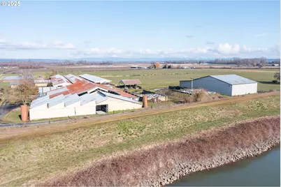 35308 Riverside Ln, Scappoose, OR 97056 - Photo 13