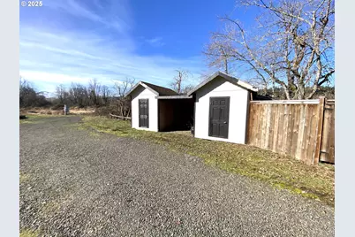 92020 Maple Ln, Springfield, OR 97478 - Photo 23