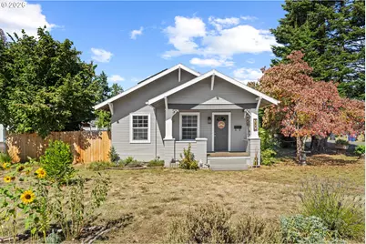 380 E Berkeley St, Gladstone, OR 97027 - Photo 1