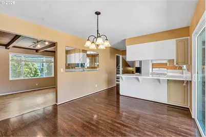 17325 NE Irving St, Portland, OR 97230 - Photo 11