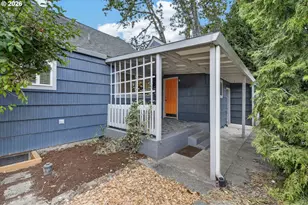 875 SE 66th Way, Hillsboro, OR 97123 - Photo 43