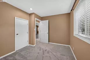 875 SE 66th Way, Hillsboro, OR 97123 - Photo 27