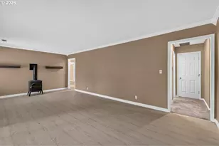 875 SE 66th Way, Hillsboro, OR 97123 - Photo 9