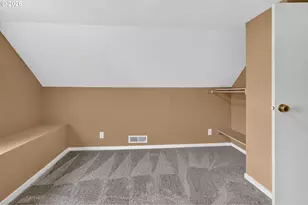 875 SE 66th Way, Hillsboro, OR 97123 - Photo 39