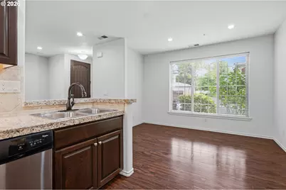 28875 SW Costa Cir, Wilsonville, OR 97070 - Photo 15